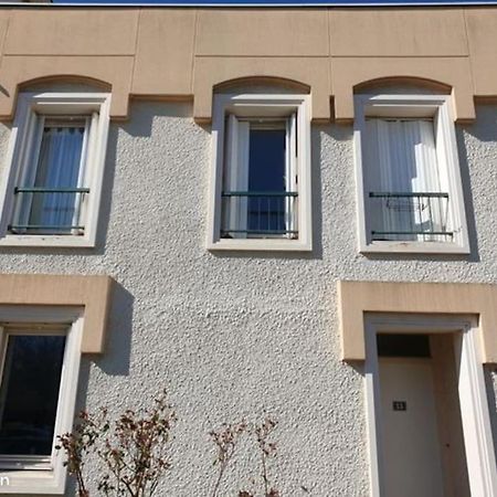 Maison De Ville 102M2 3 Chambres Montigny-le-Bretonneux Buitenkant foto